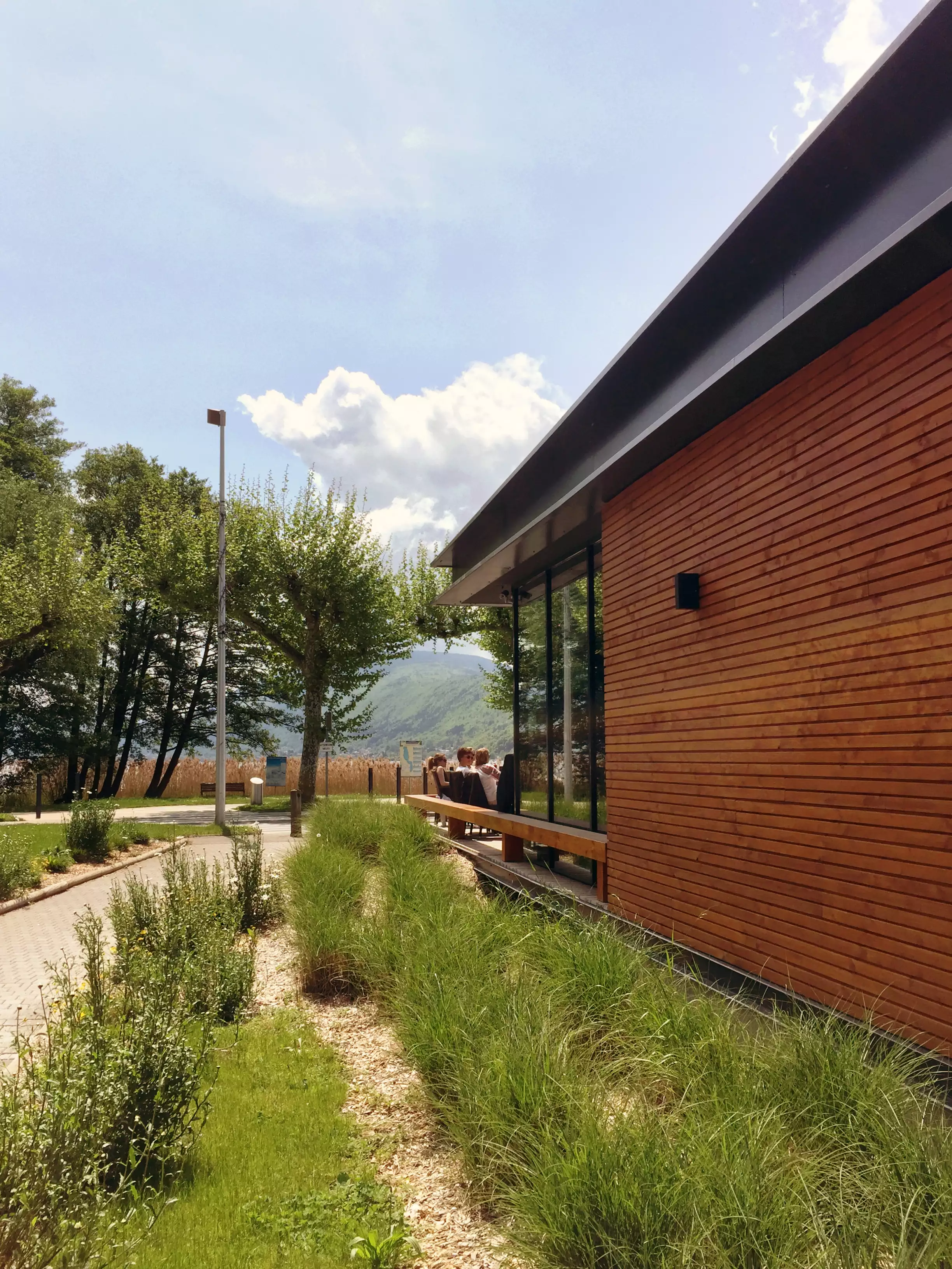 Le Wyn Restaurant